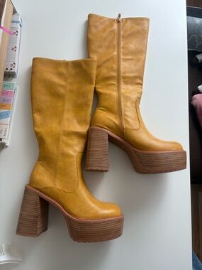 Chunky Platform Knee-High Boots – Banana Yellow (Size 9)